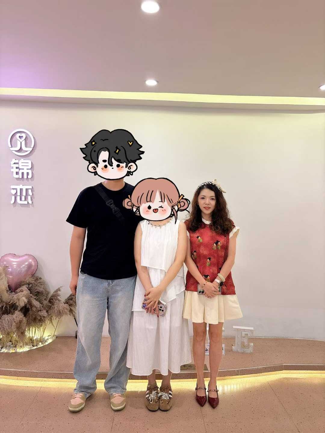 妈妈先替女儿来咨询，一年之内她领了证